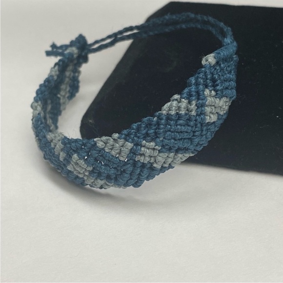 Handmade Boys Blue and Grey Macrame Hemp Bracelet - Picture 12 of 15